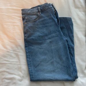 American Eagle Mom Jeans